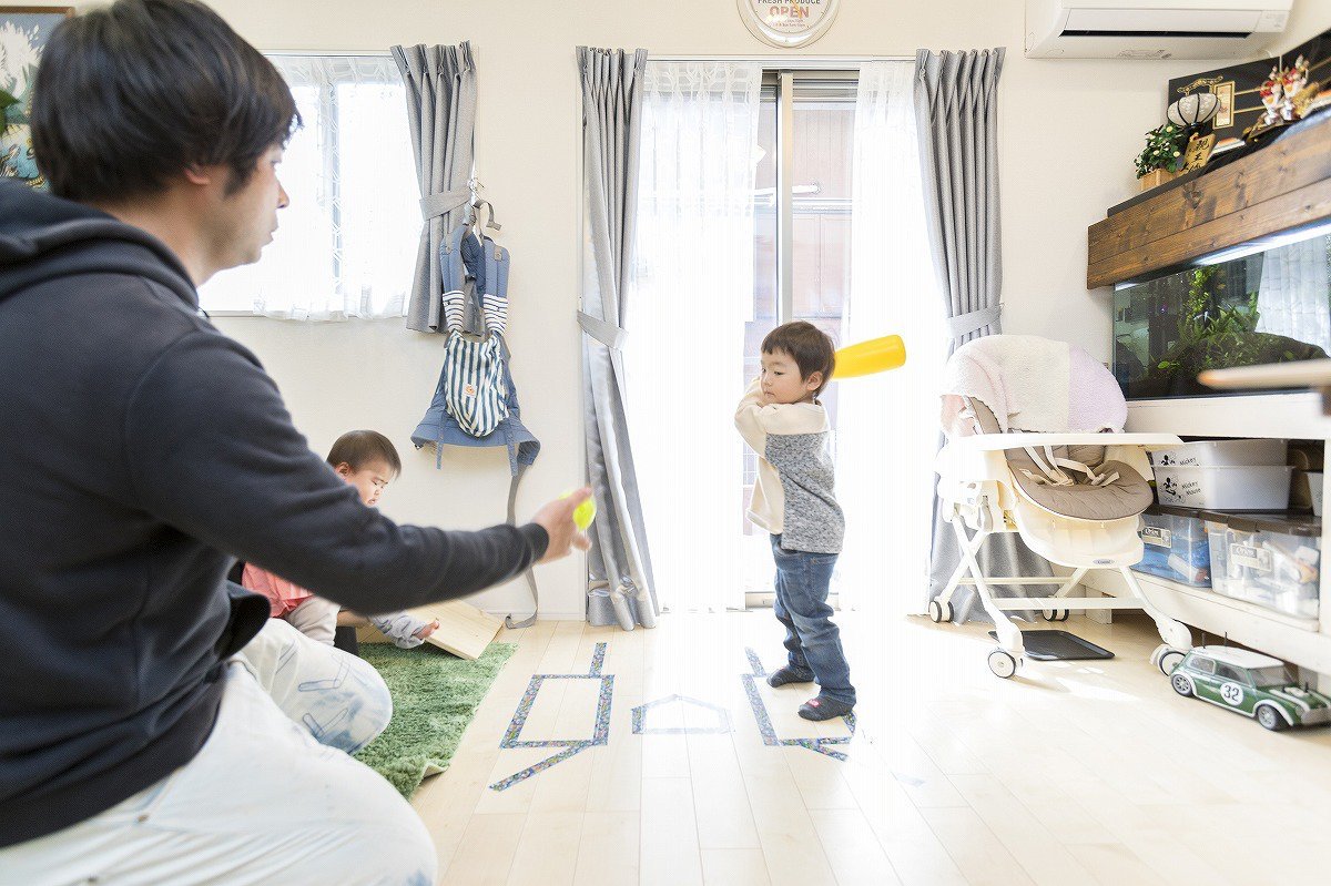  家の中でボール遊びができるようになって、雨の日でも安心。