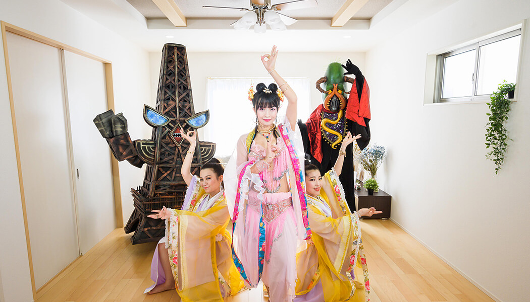 スペシャル動画公開中