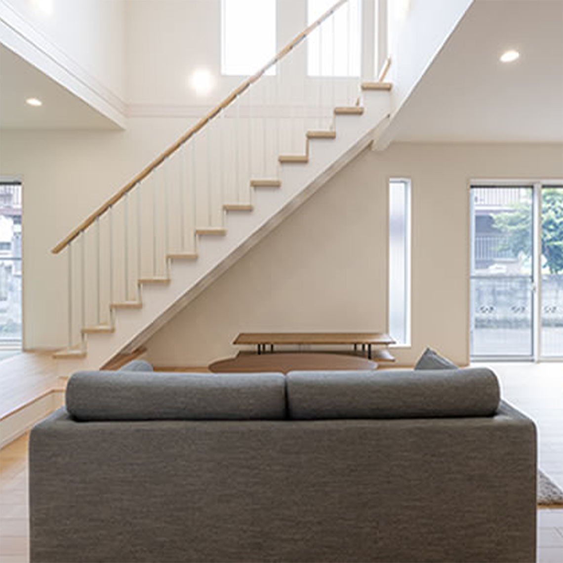 スケルトン階段の画像