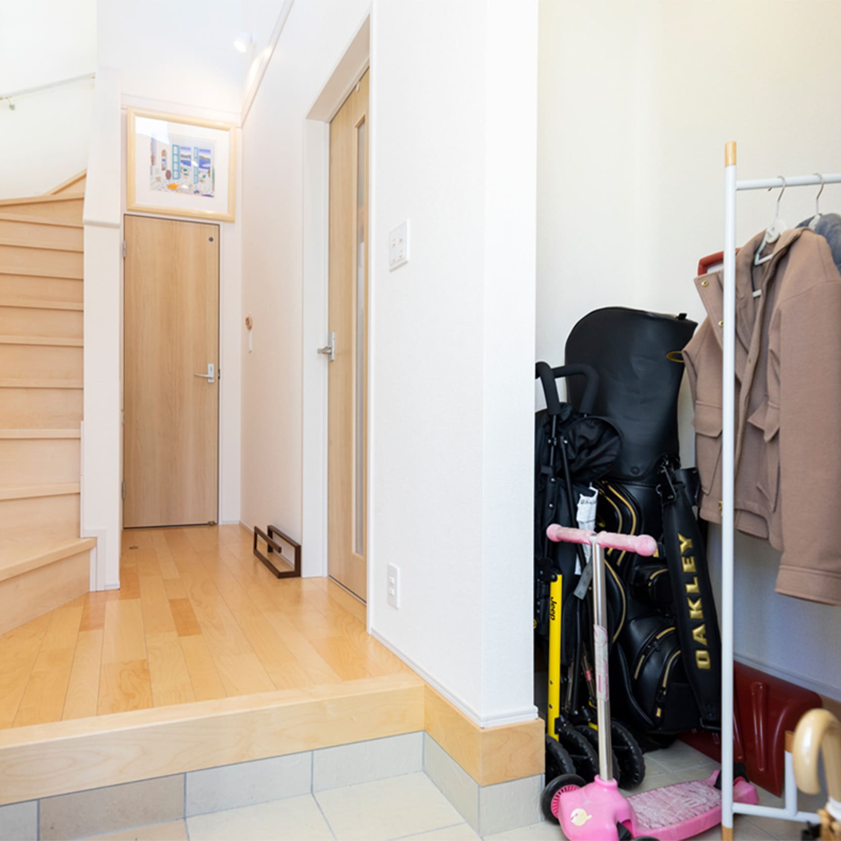 ブルーミングガーデンの玄関事例の画像