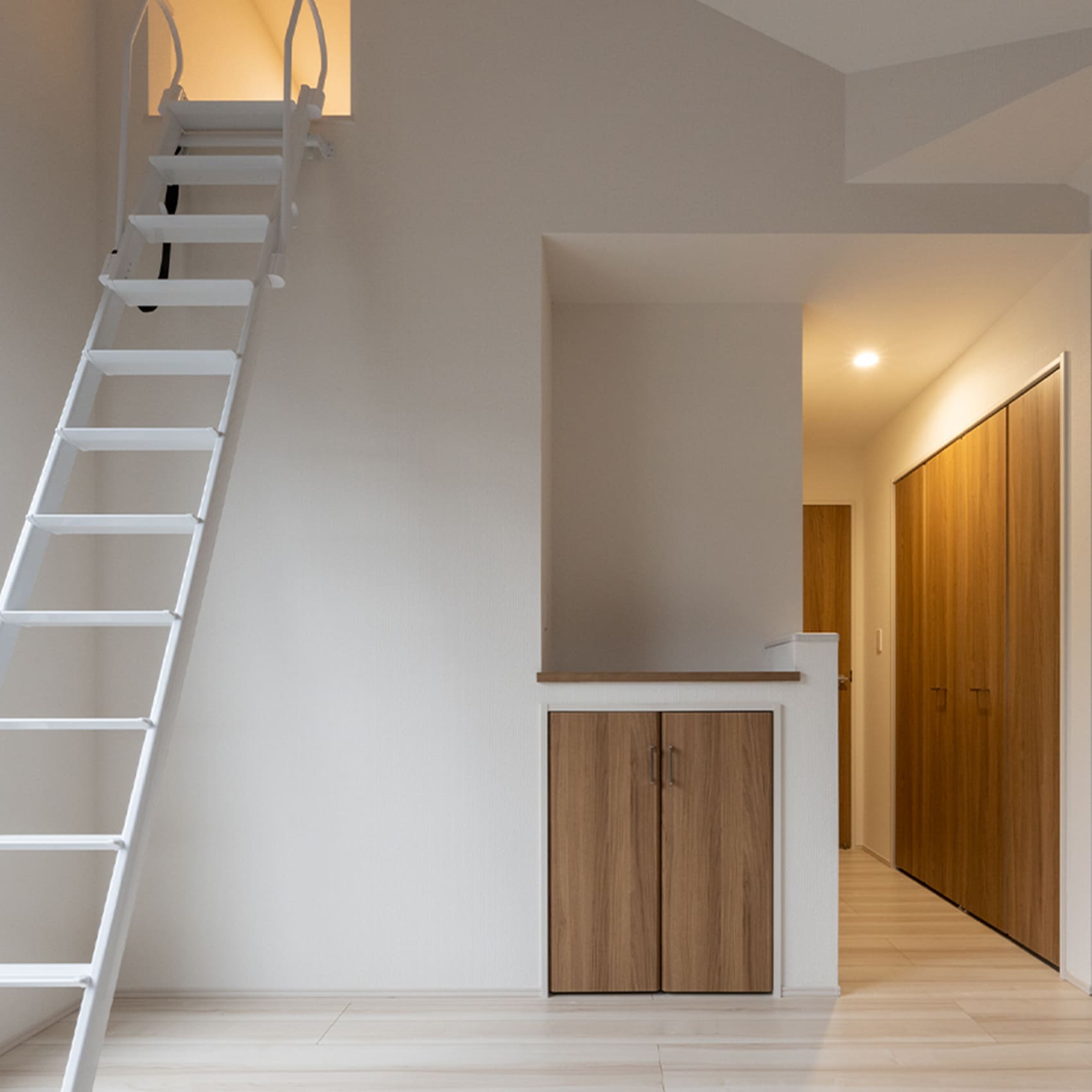 ブルーミングガーデンの収納事例の画像