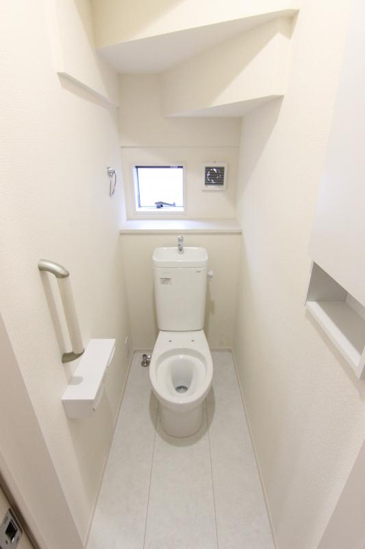 トイレ　※ウォシュレットも設置されます。