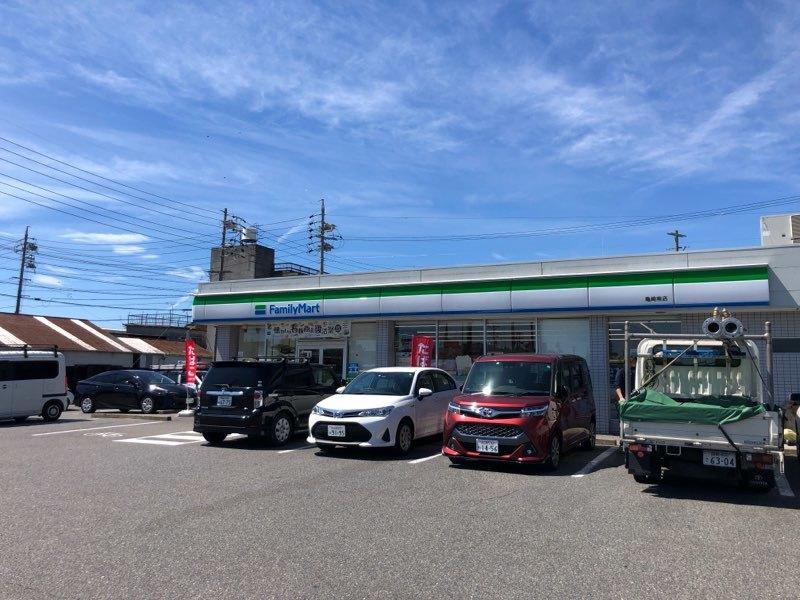 ファミリーマート亀崎南店
