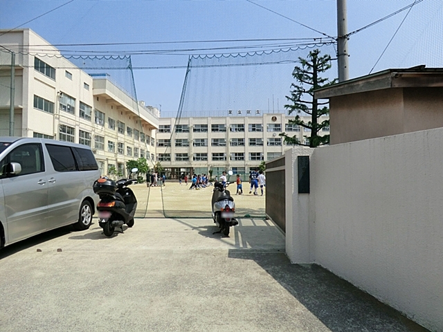 足立区立栗原北小学校