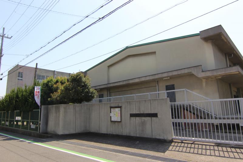 平野小学校