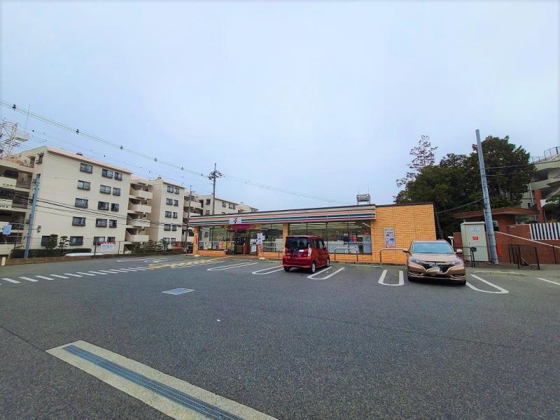 セブンイレブン生駒東菜畑店