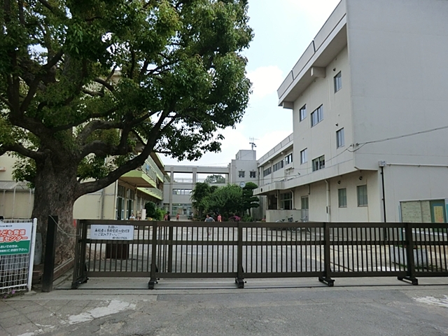 桶川西小学校