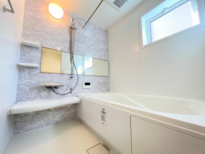 ― Wash room ― （１号棟）ゆとりの洗面スペースで朝の身支度も快適スムーズに