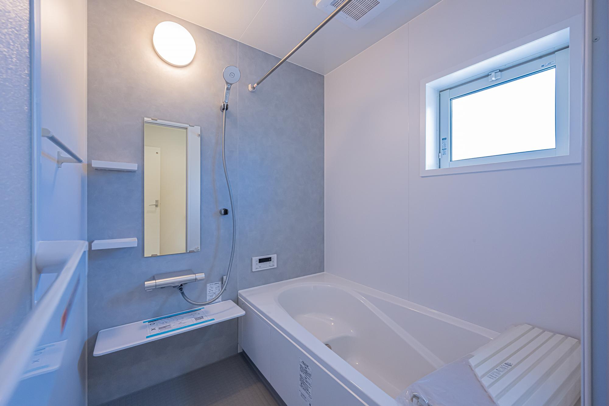 1号棟　浴室　1坪タイプオートバス採用!※水栓もワンタッチ式。暖房・乾燥・換気システム標準設置。