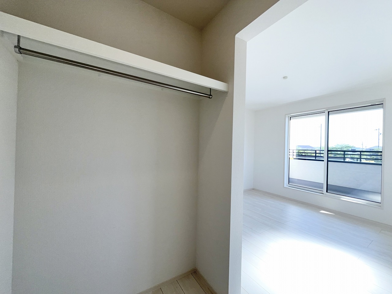 ④号棟 ウォークインクローゼット