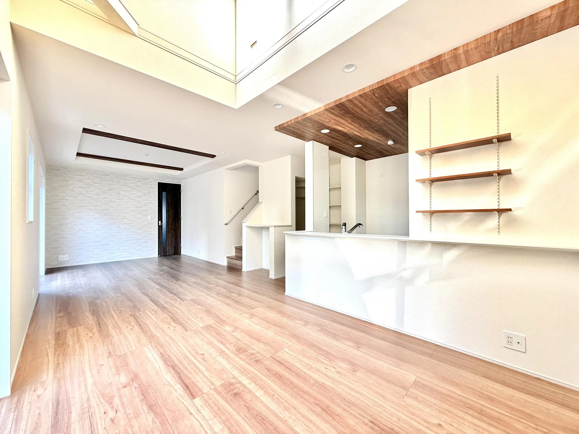 リビングダイニング