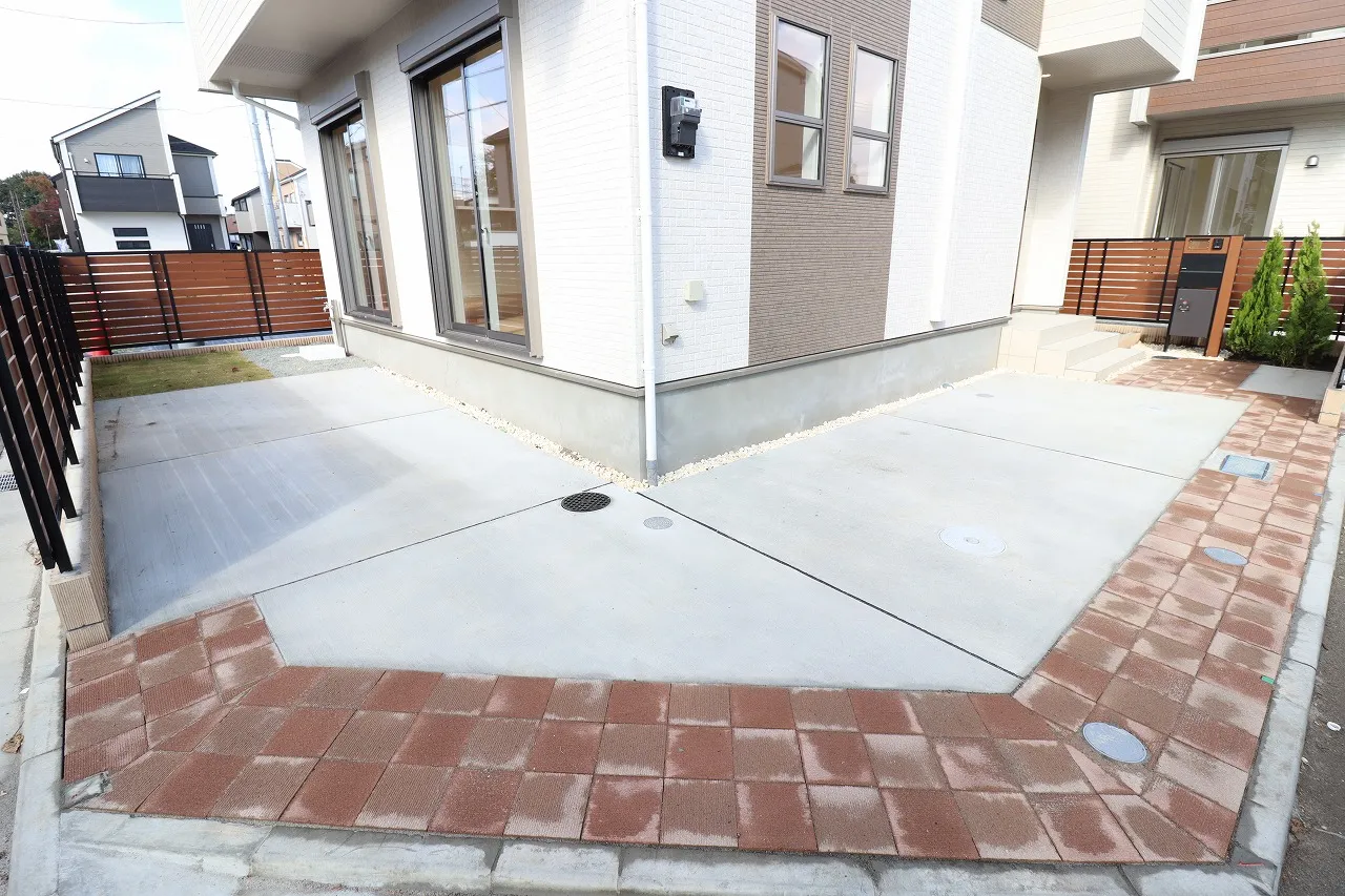 【11号棟】駐車スペース