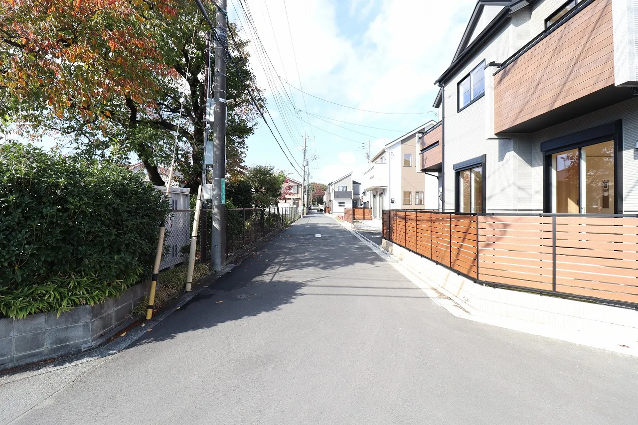 南側4.1～5.25m公道