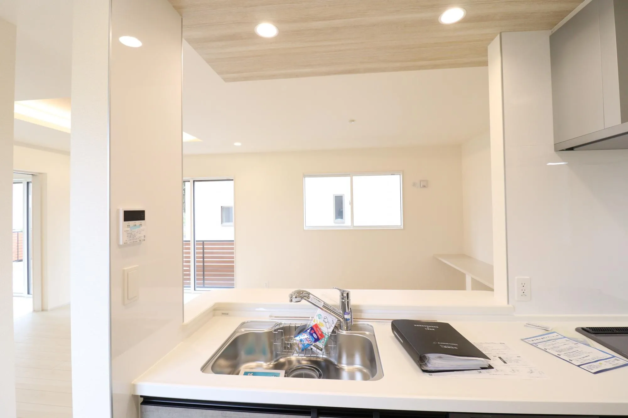 【12号棟】キッチンからの眺望