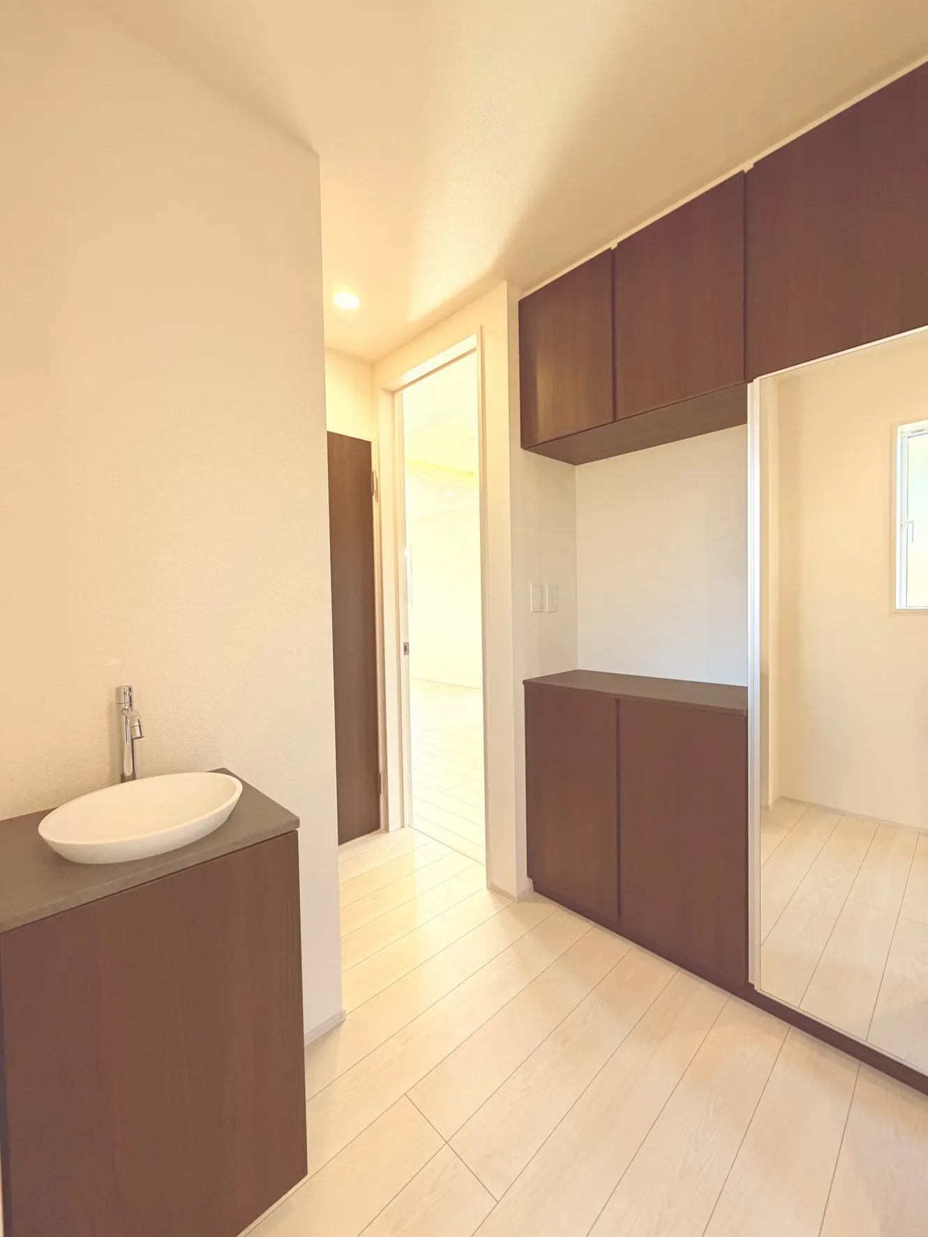 【13号棟】シューズボックス・手洗器