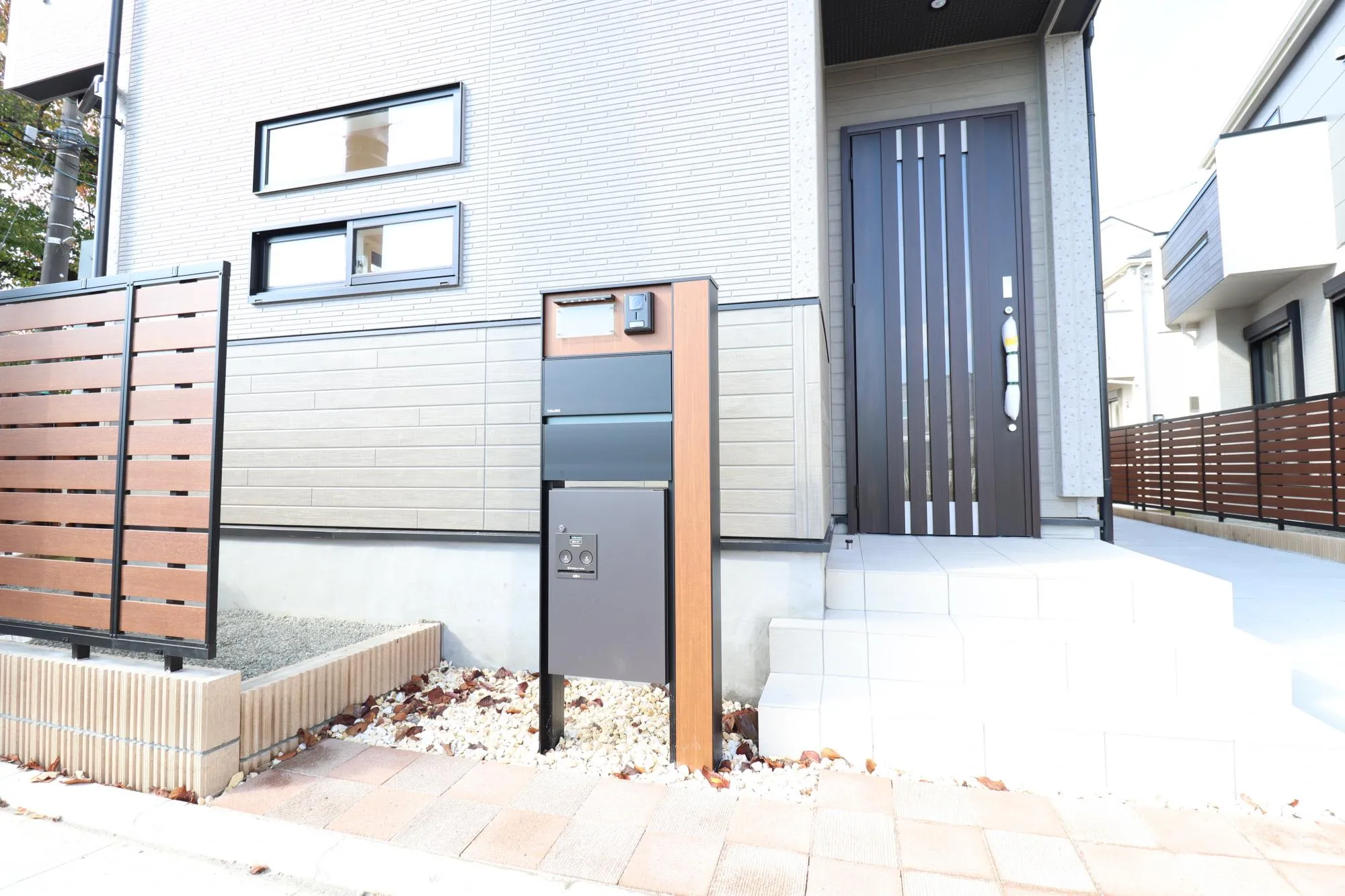 【14号棟】宅配BOX付きポスト