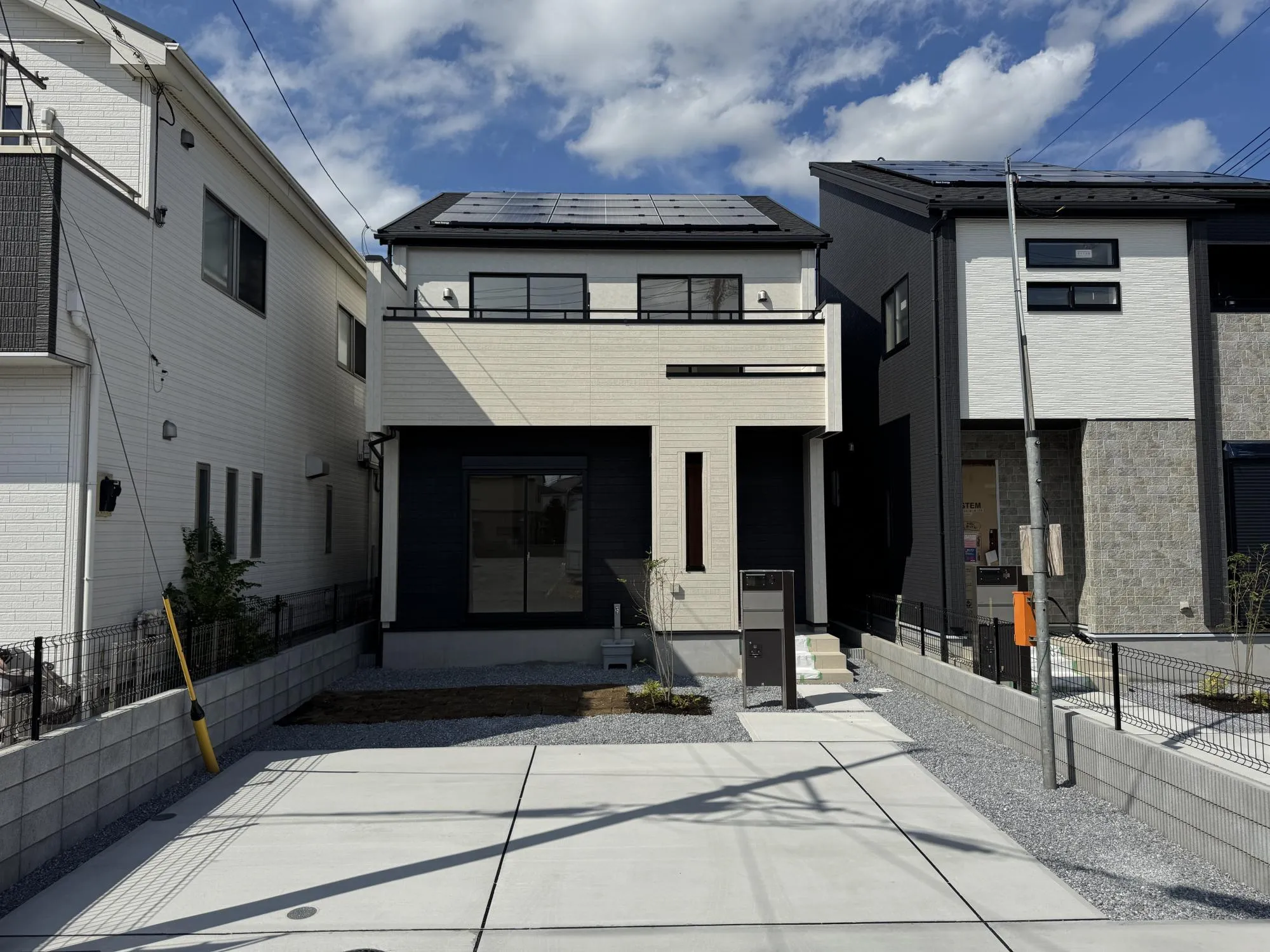 【4号棟:外観】