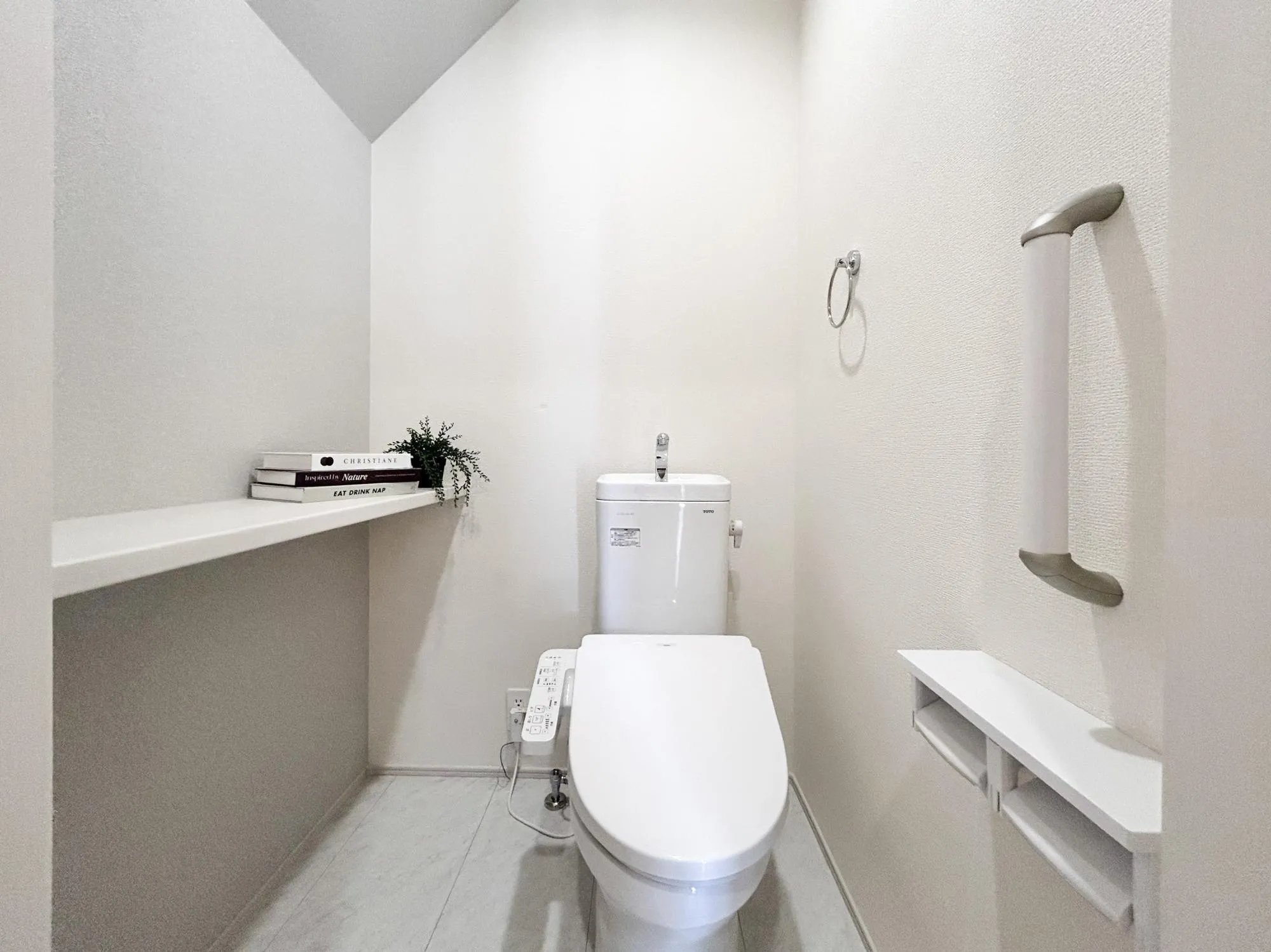 【5号棟:1階トイレ】