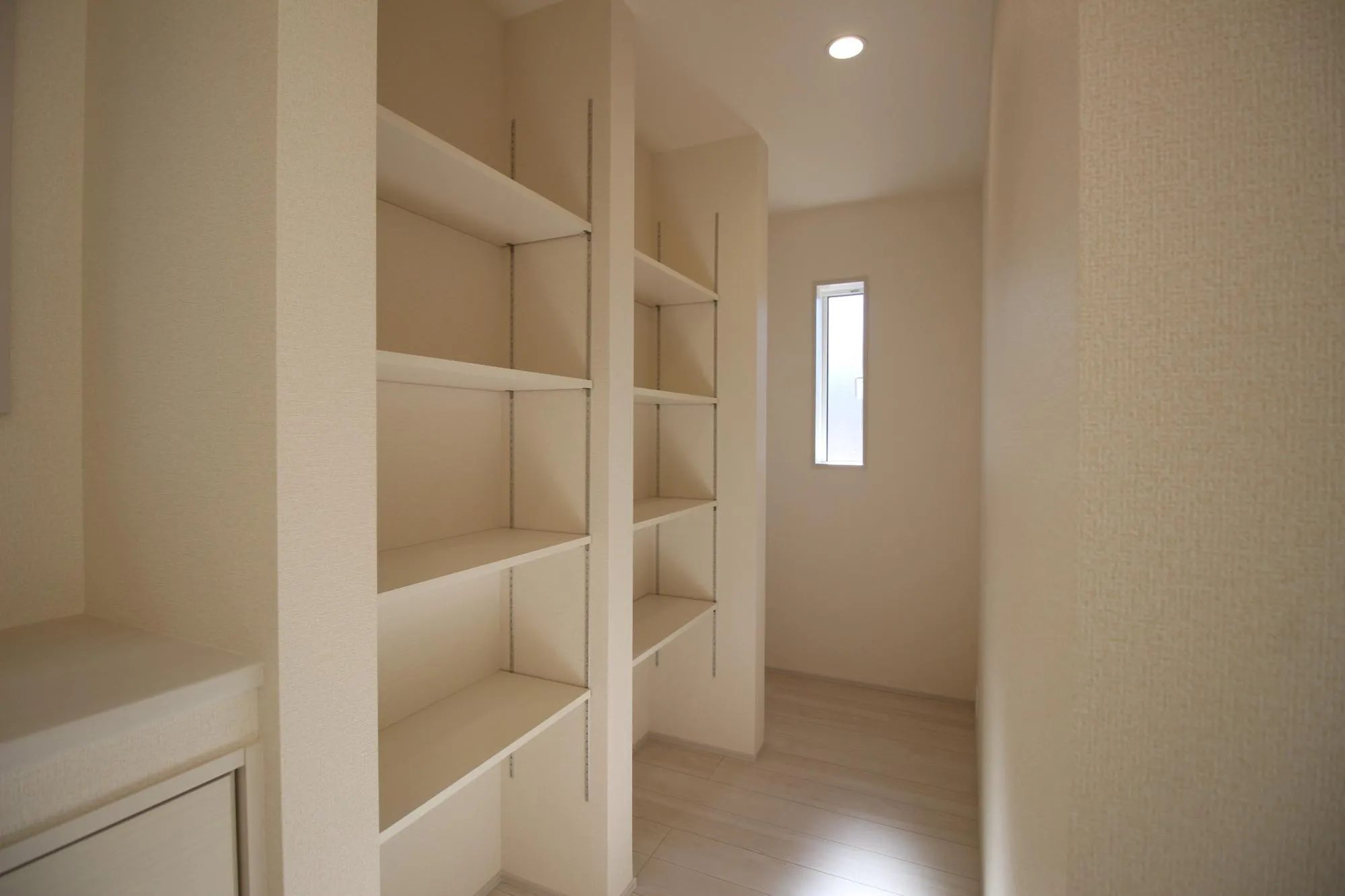 ①号棟パントリー