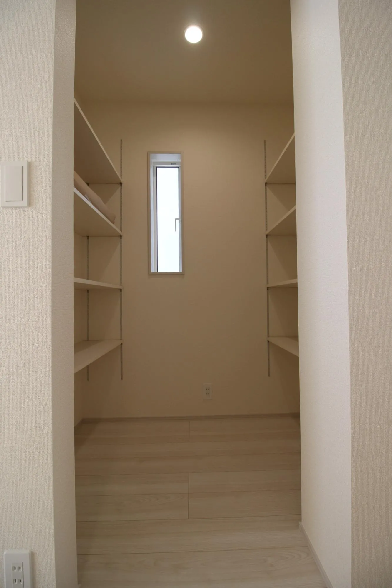 ④号棟パントリー