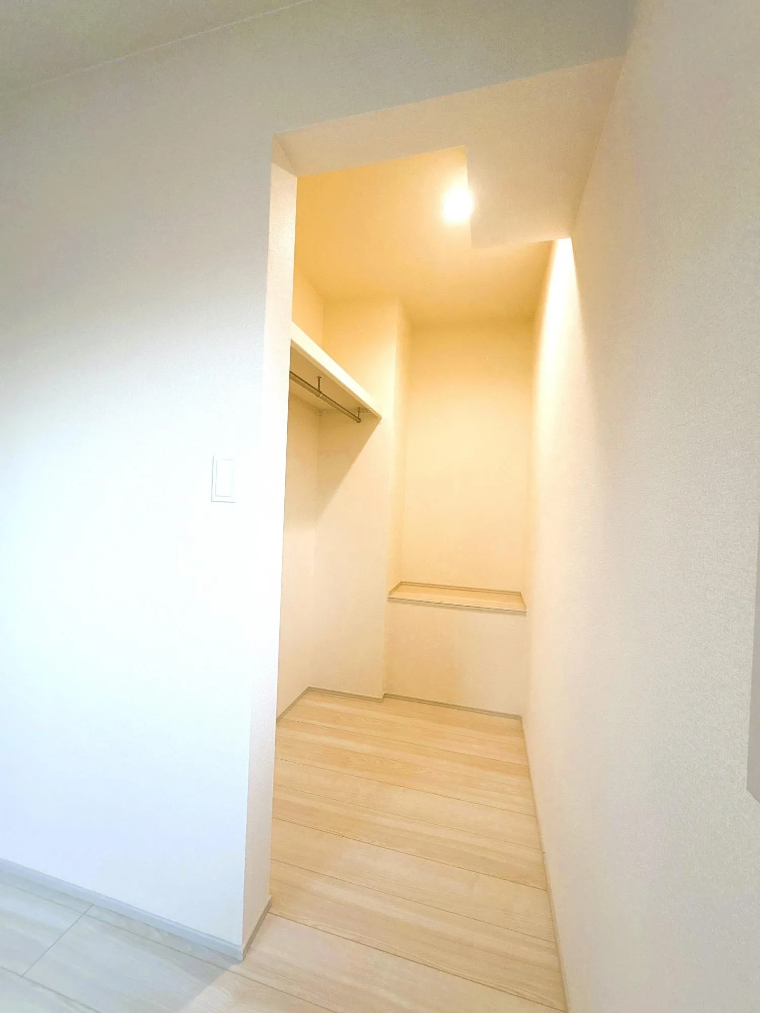 5号棟　ウォークインクローゼット