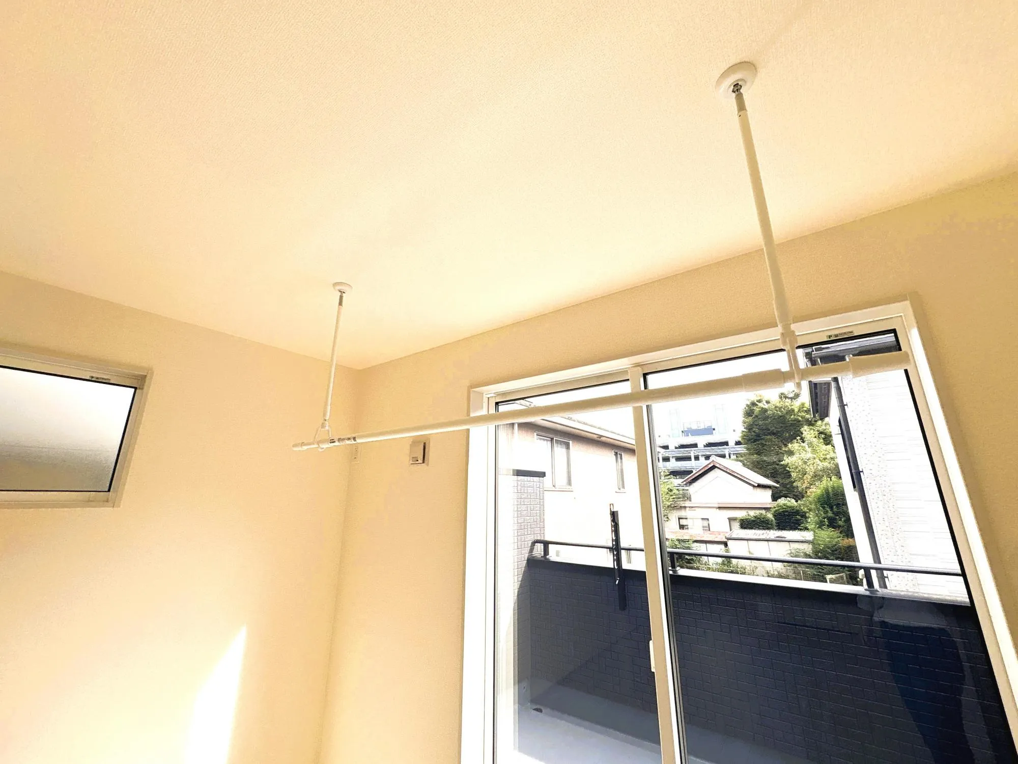 9号棟　室内物干