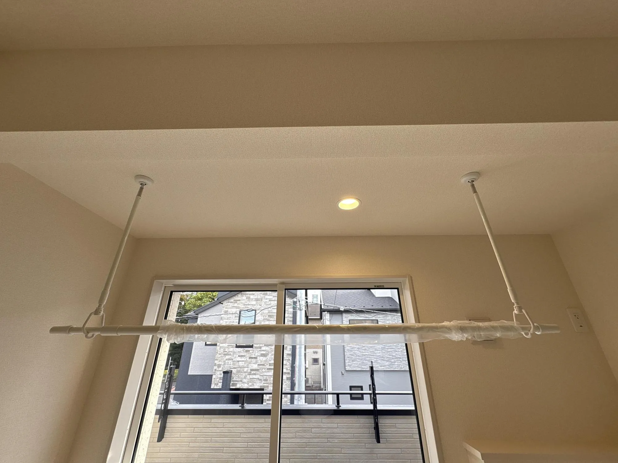 1号棟　室内物干