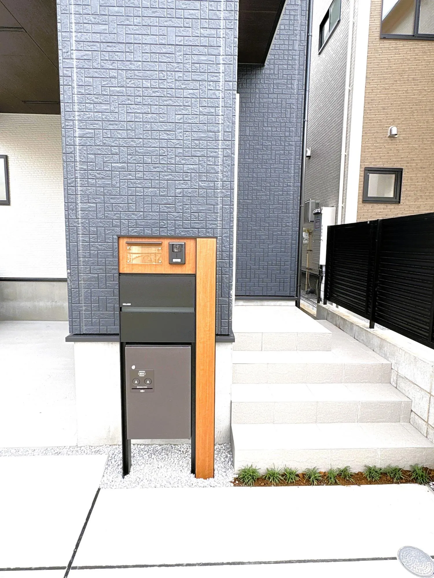 2号棟　宅配ボックス