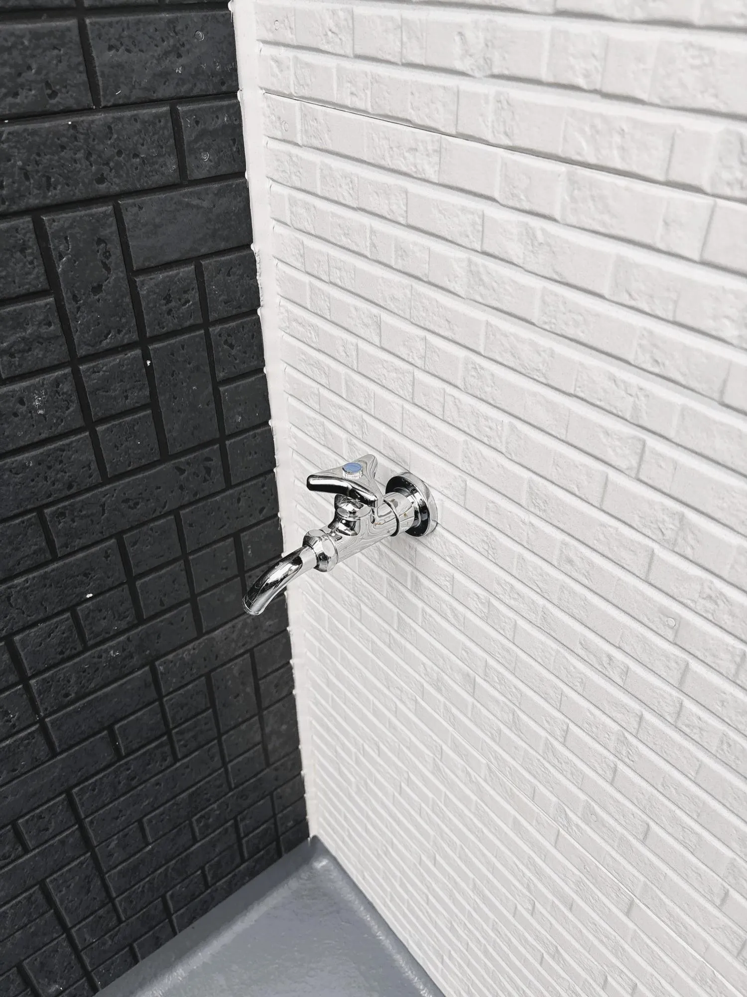 2号棟　バルコニー水栓