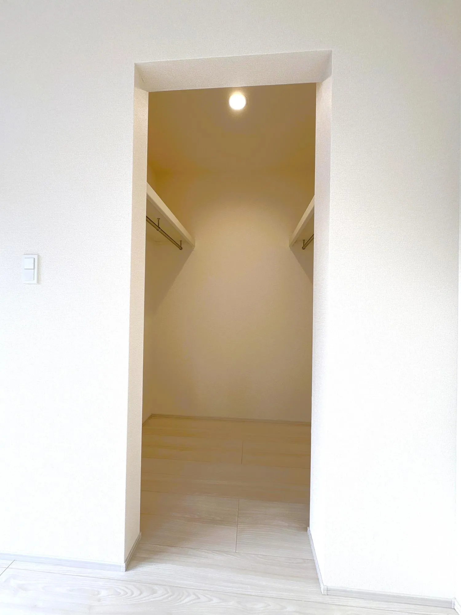 4号棟　ウォークインクローゼット