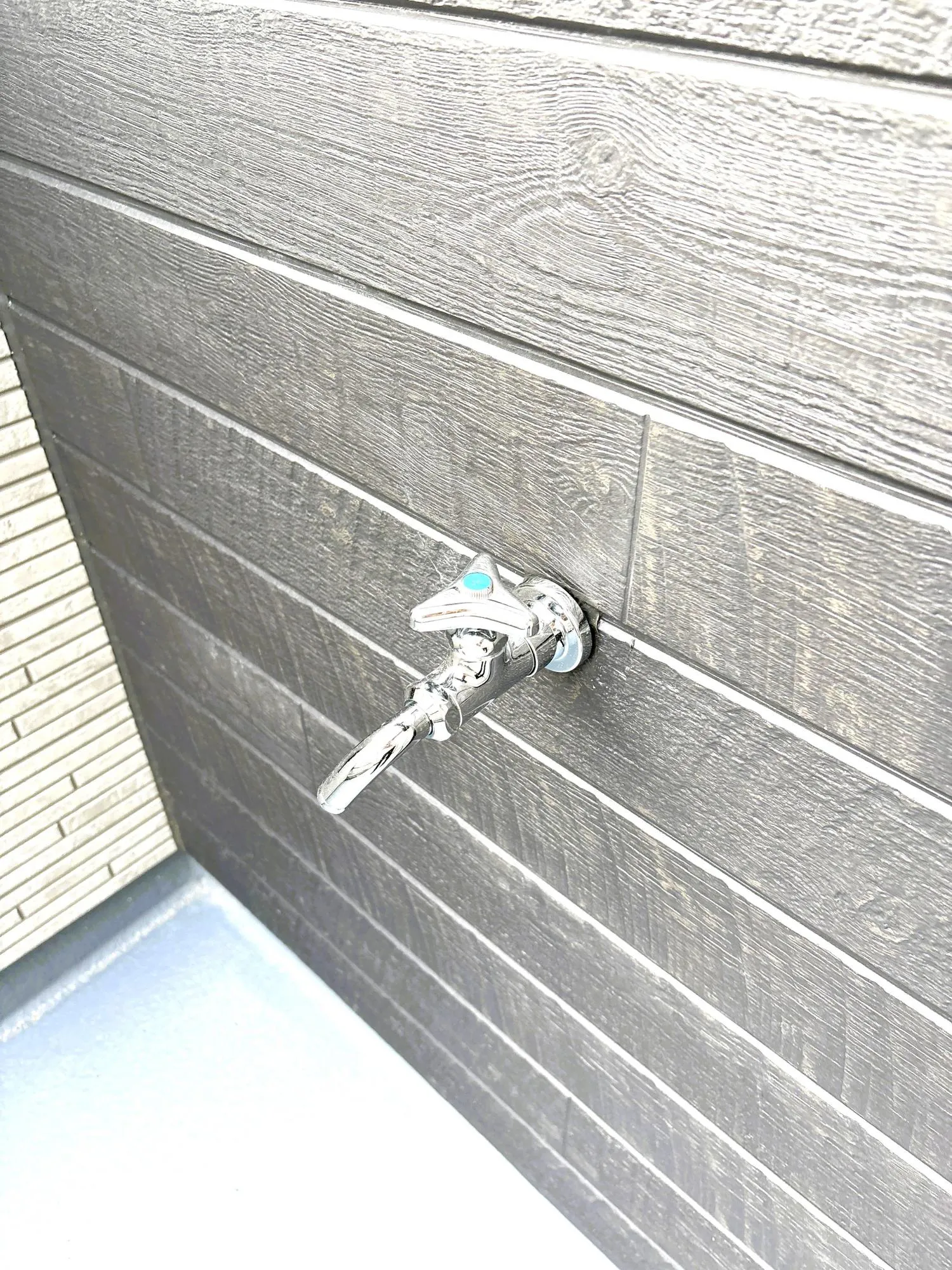 4号棟　バルコニー水栓