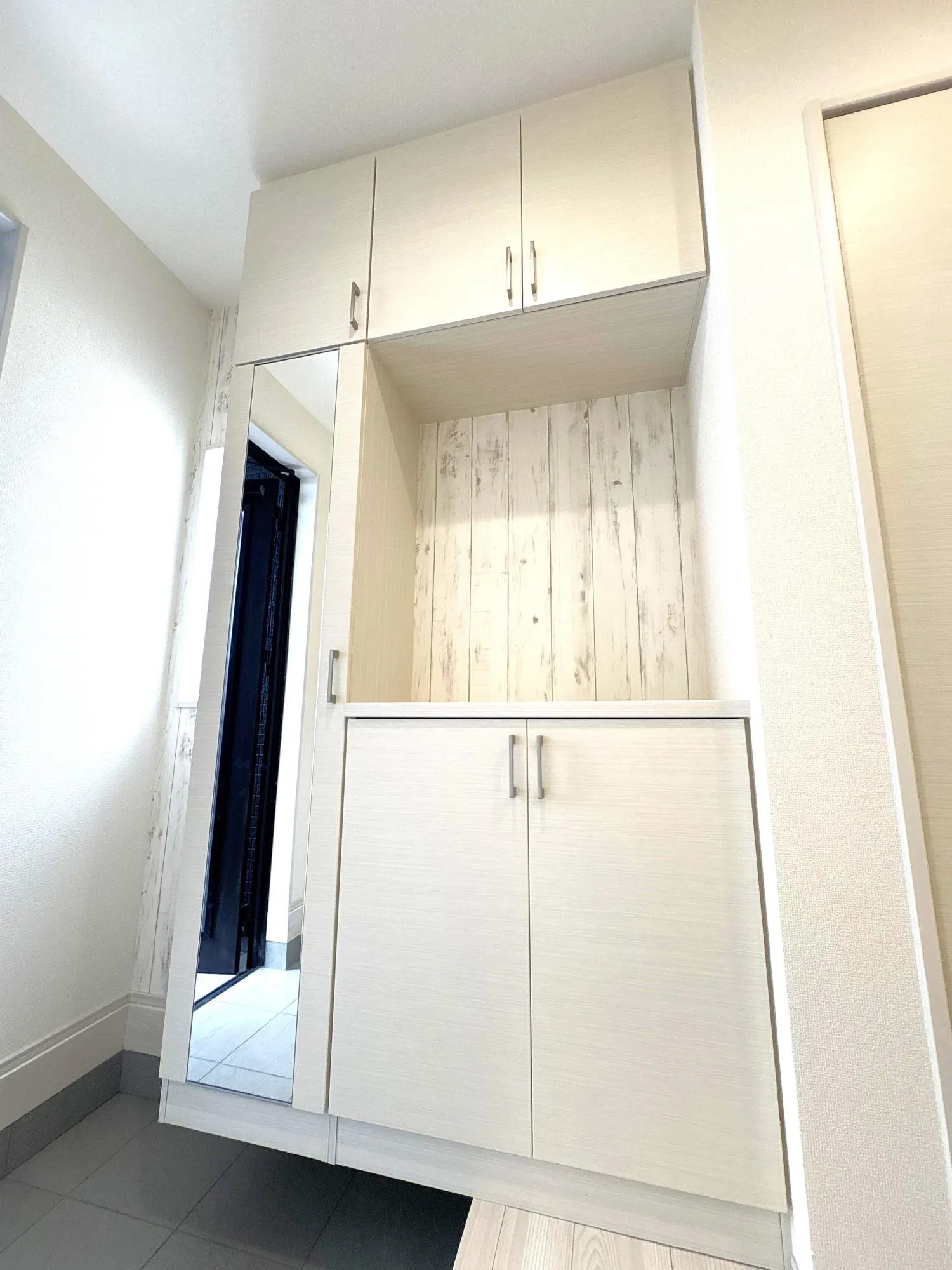 7号棟　玄関収納