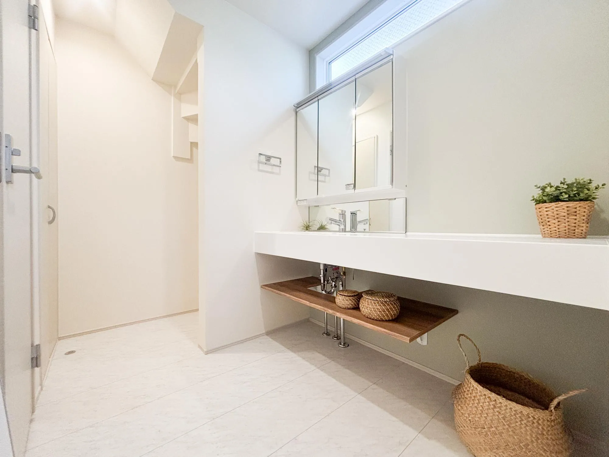 【1階 洗面所】