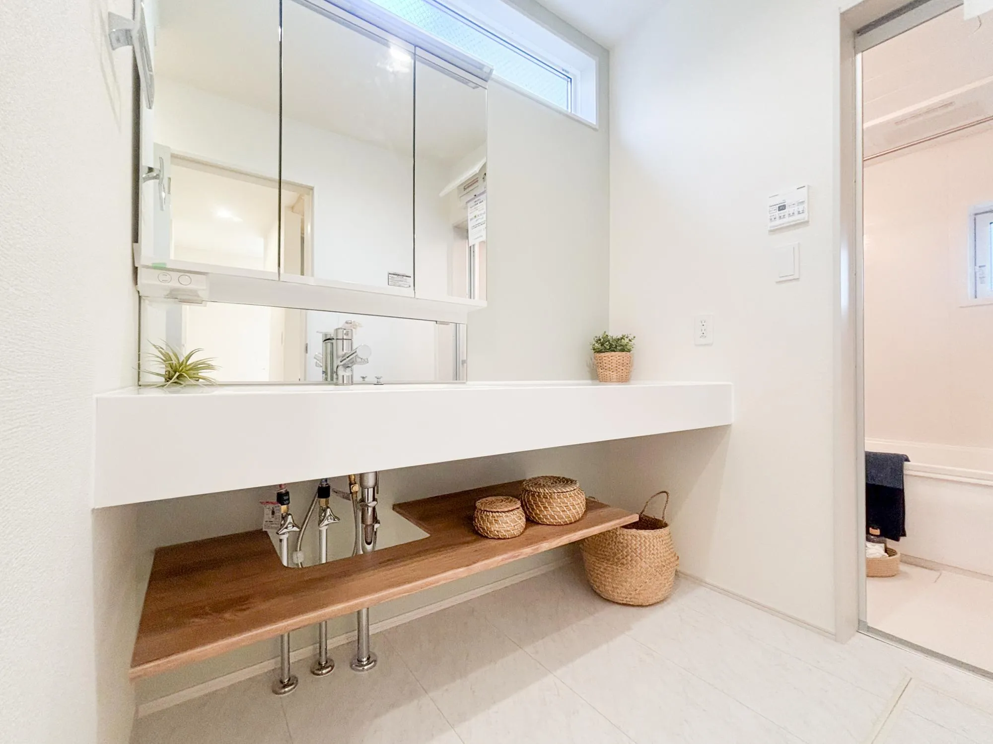 【1階 洗面所】