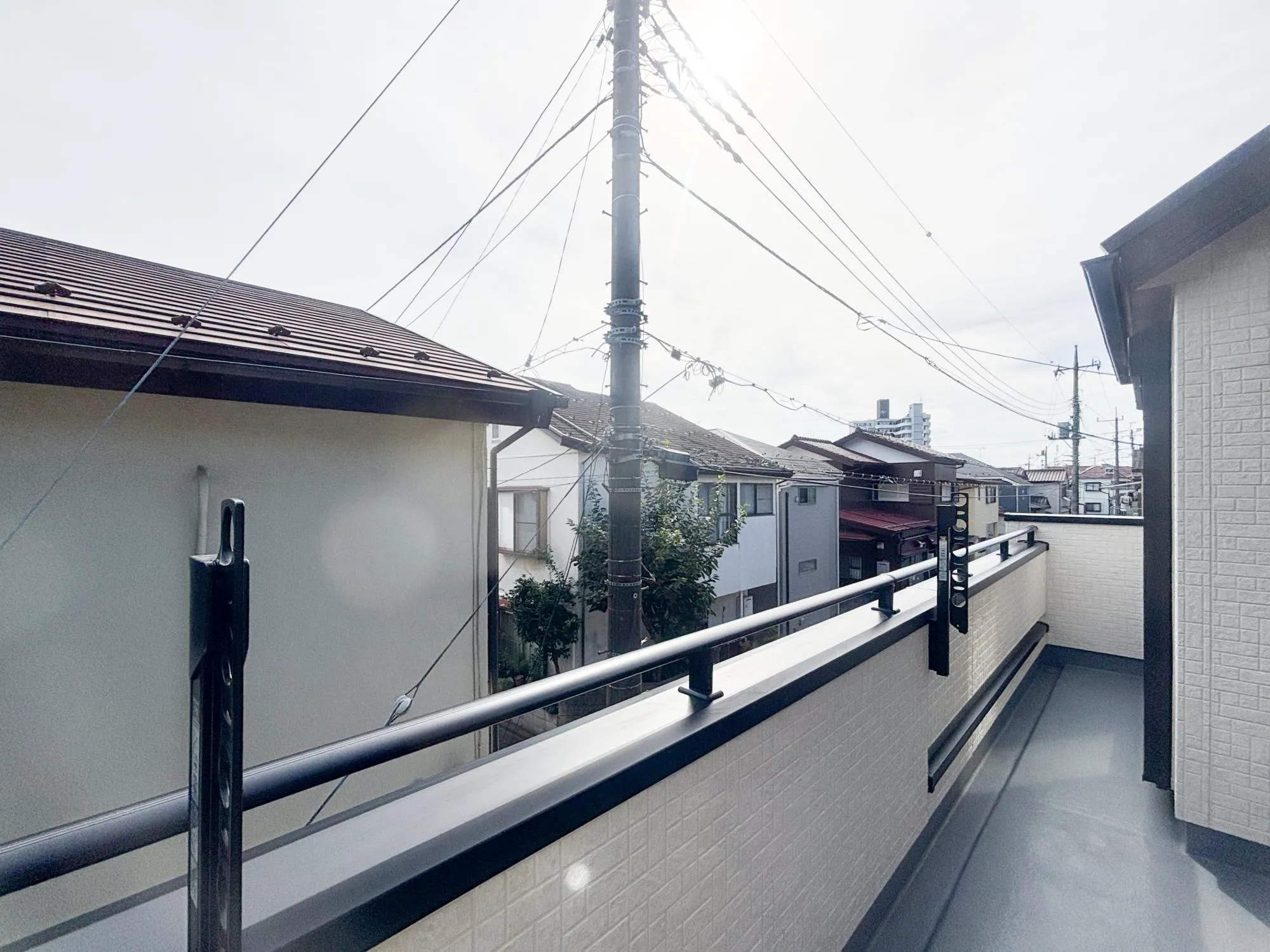 【2階 バルコニー】