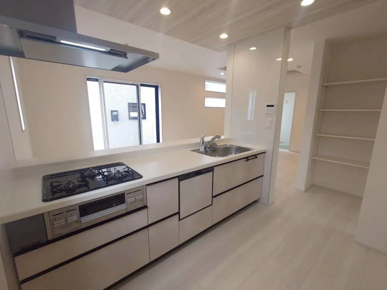 5号棟:システムキッチン