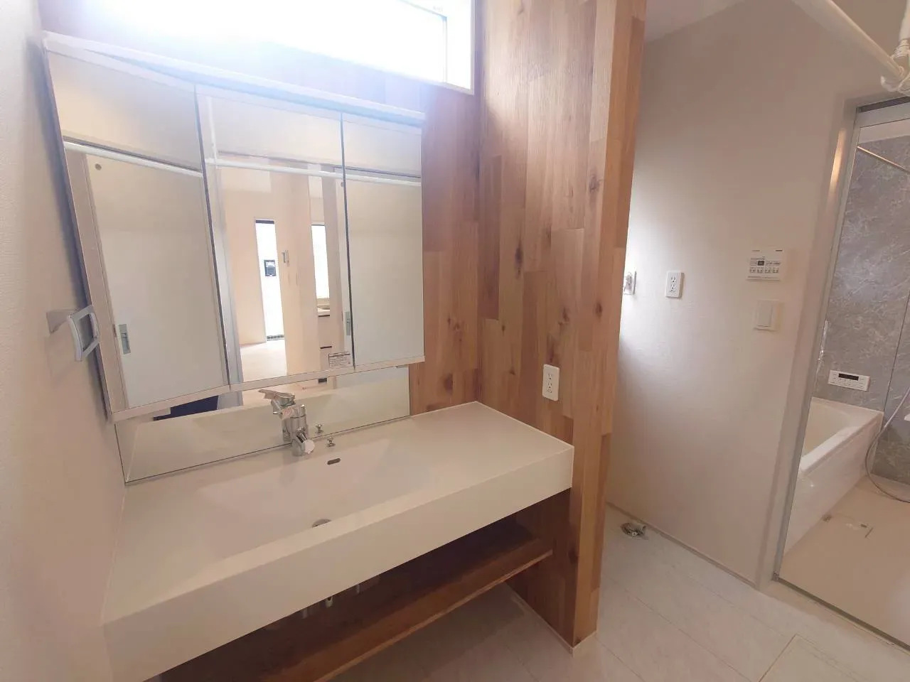 5号棟:洗面化粧室