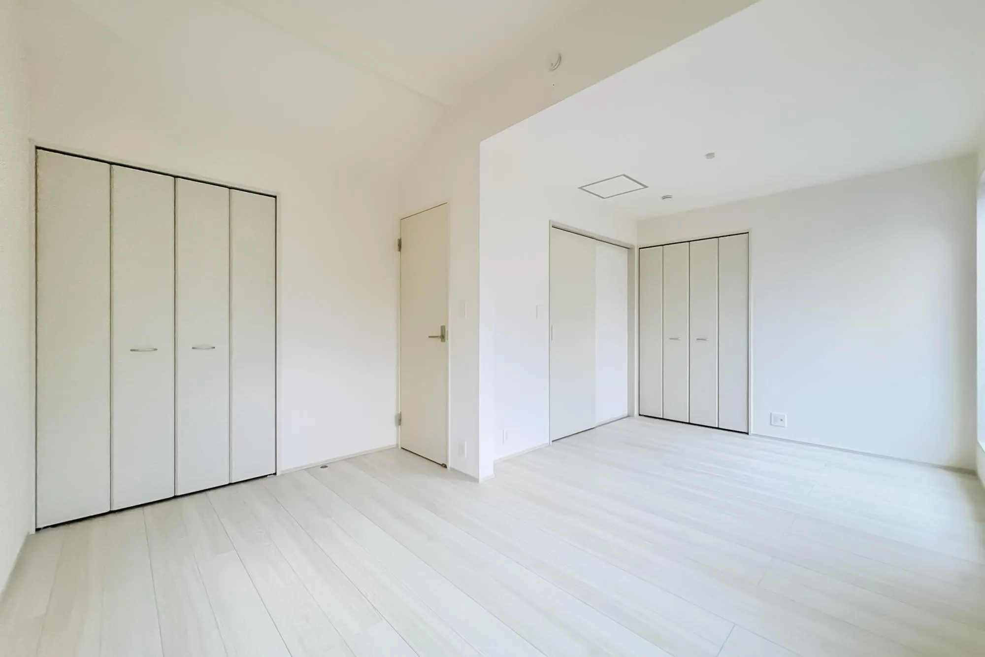 5号棟:洋室(5.0×4.5帖)