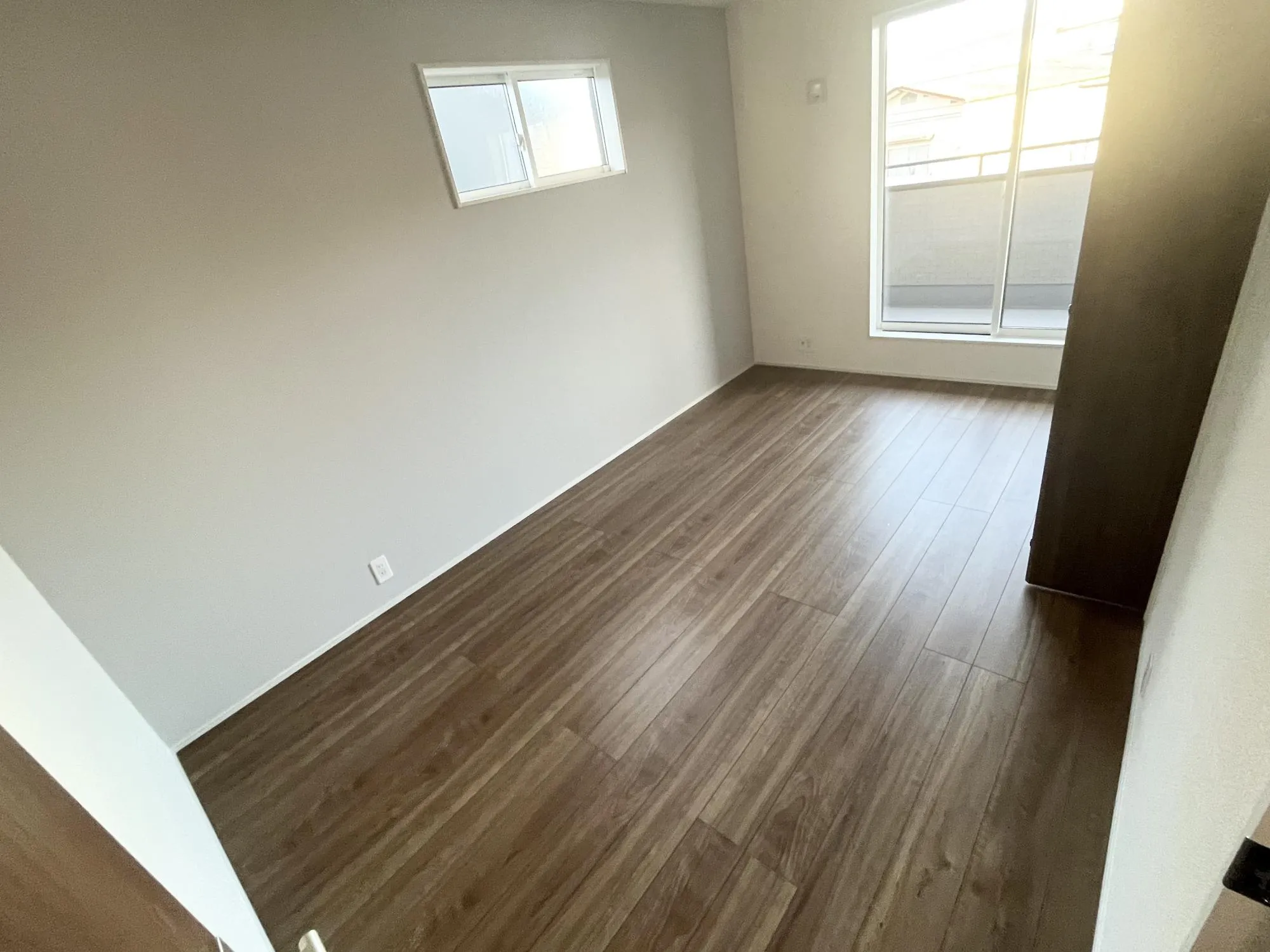 洋室7.125帖バルコニーあり　3号棟