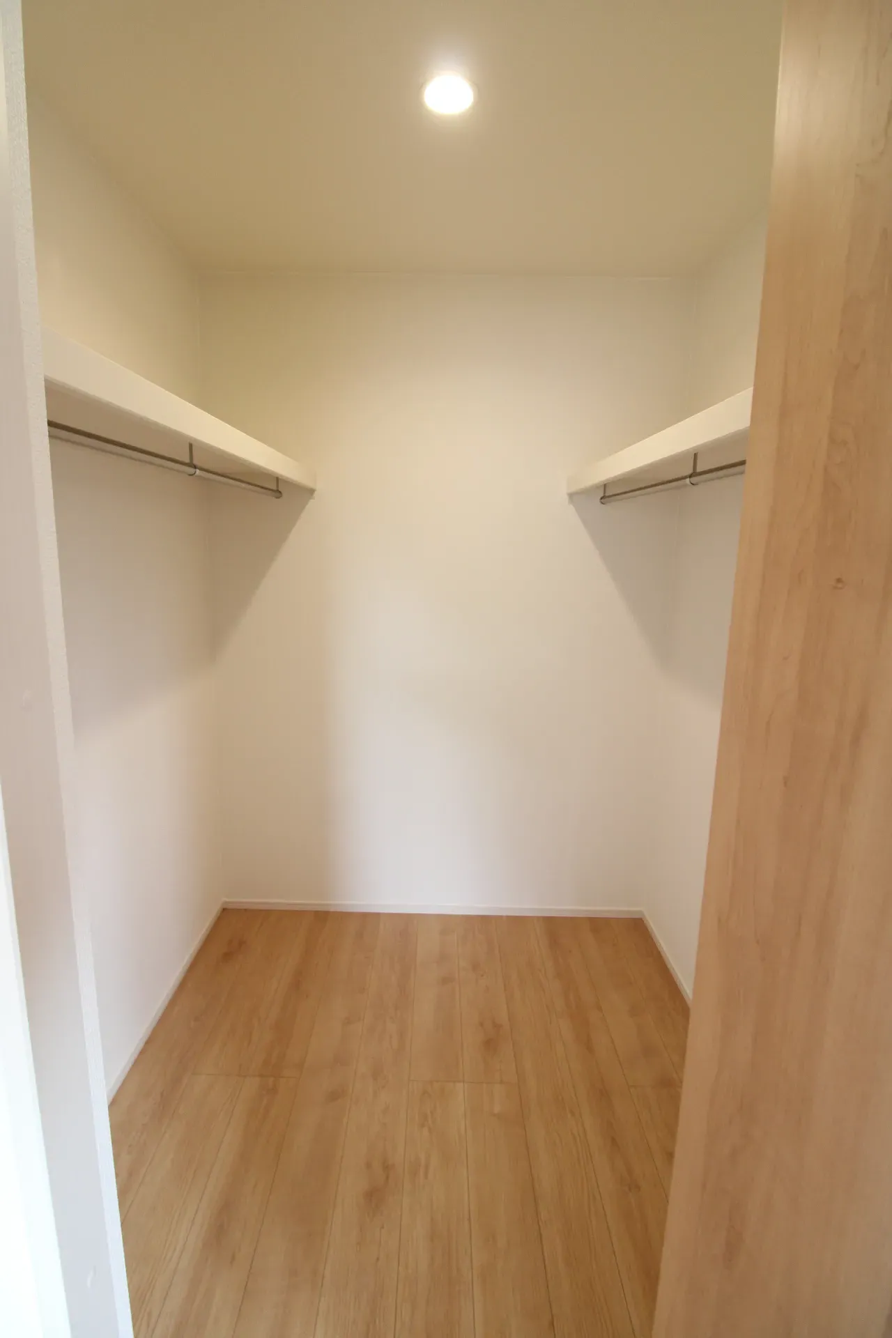 ウォークインクローゼット