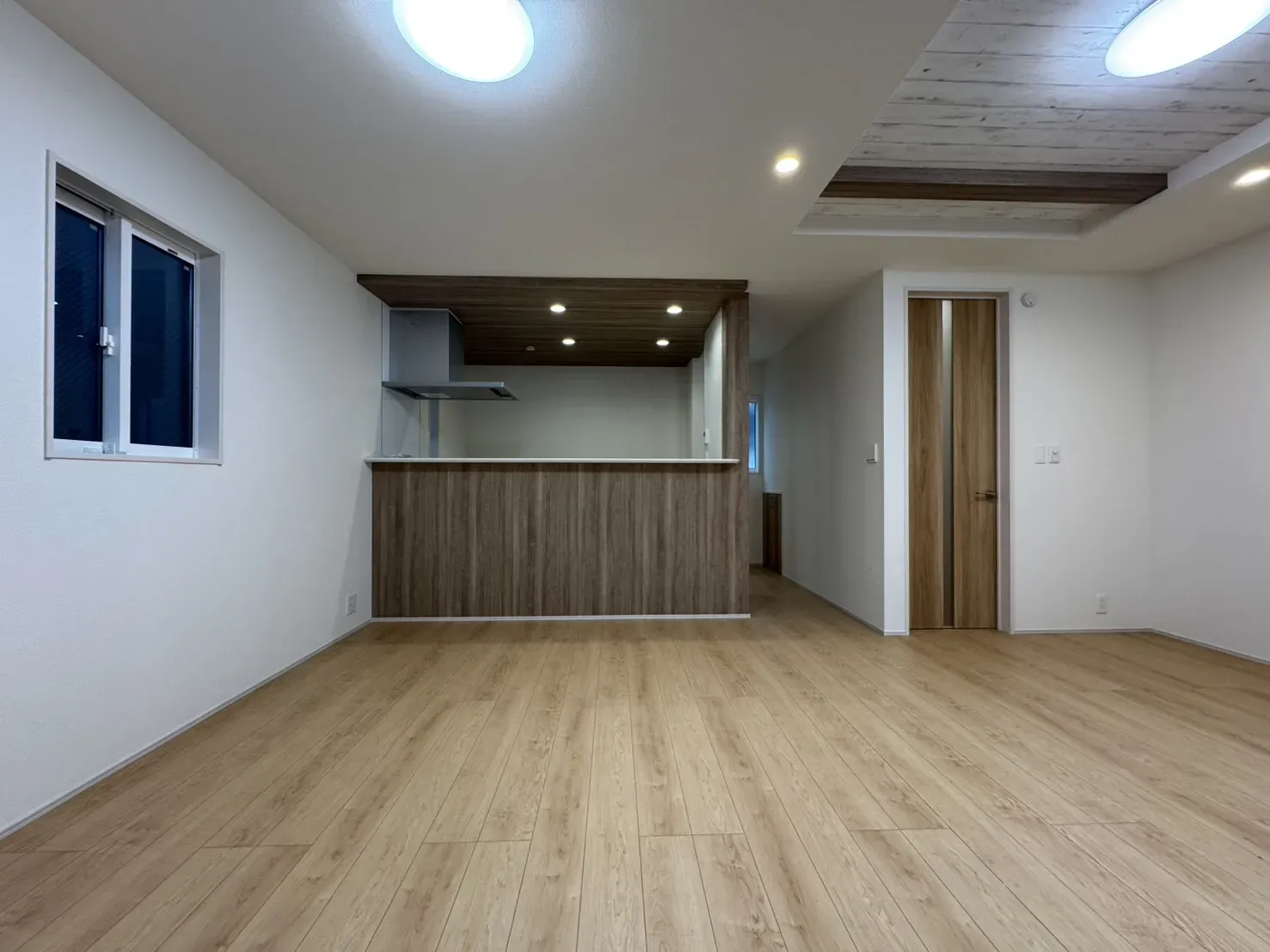 リビングダイニング