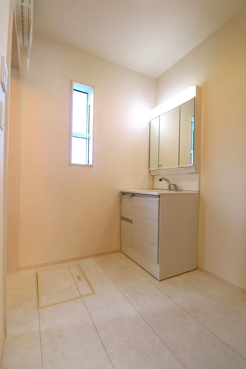 【2号棟洗面所】