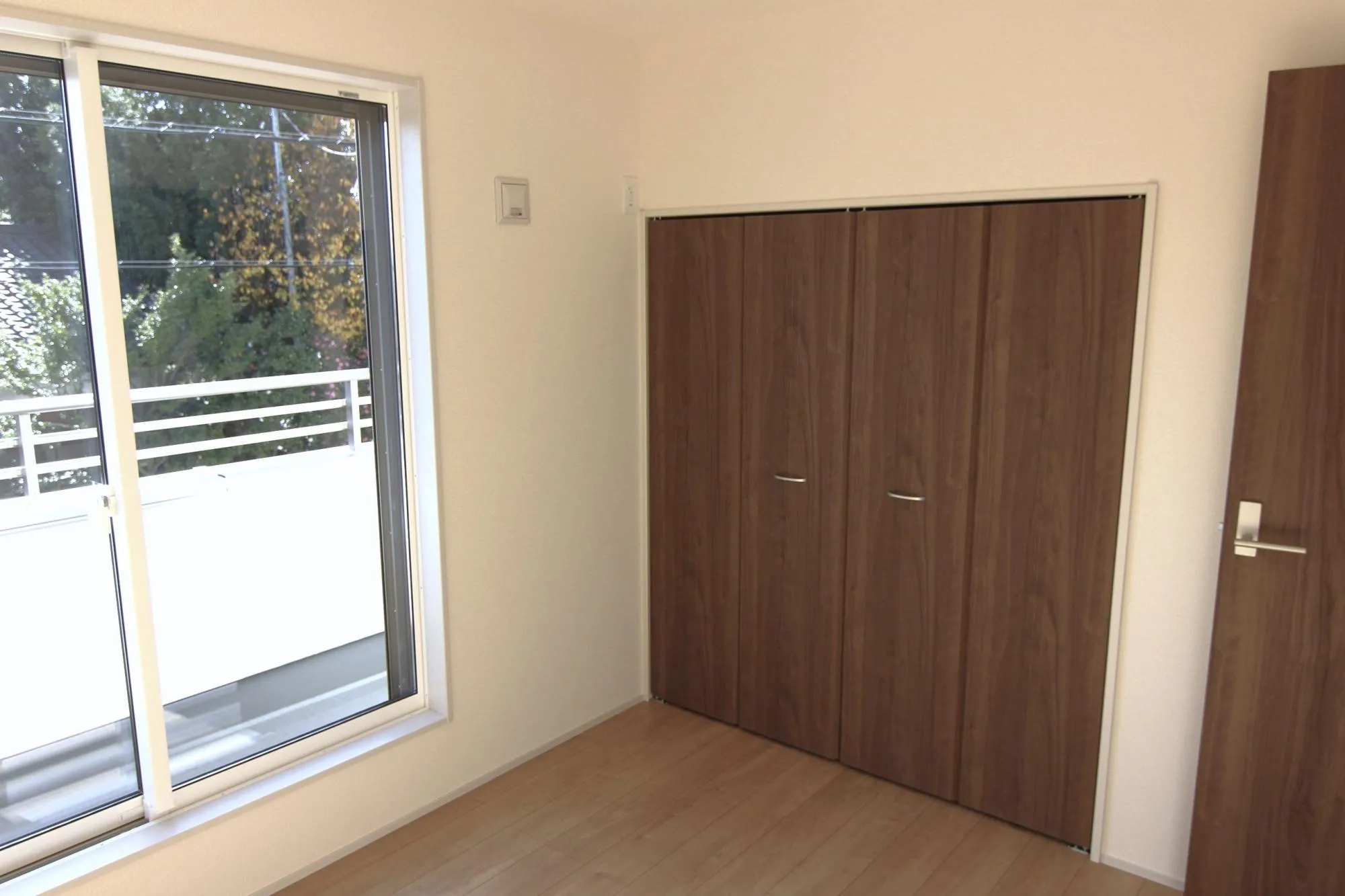 全居室収納付き!季節物の衣類等、かさばる荷物も大容量の収納スペースでスッキリ!