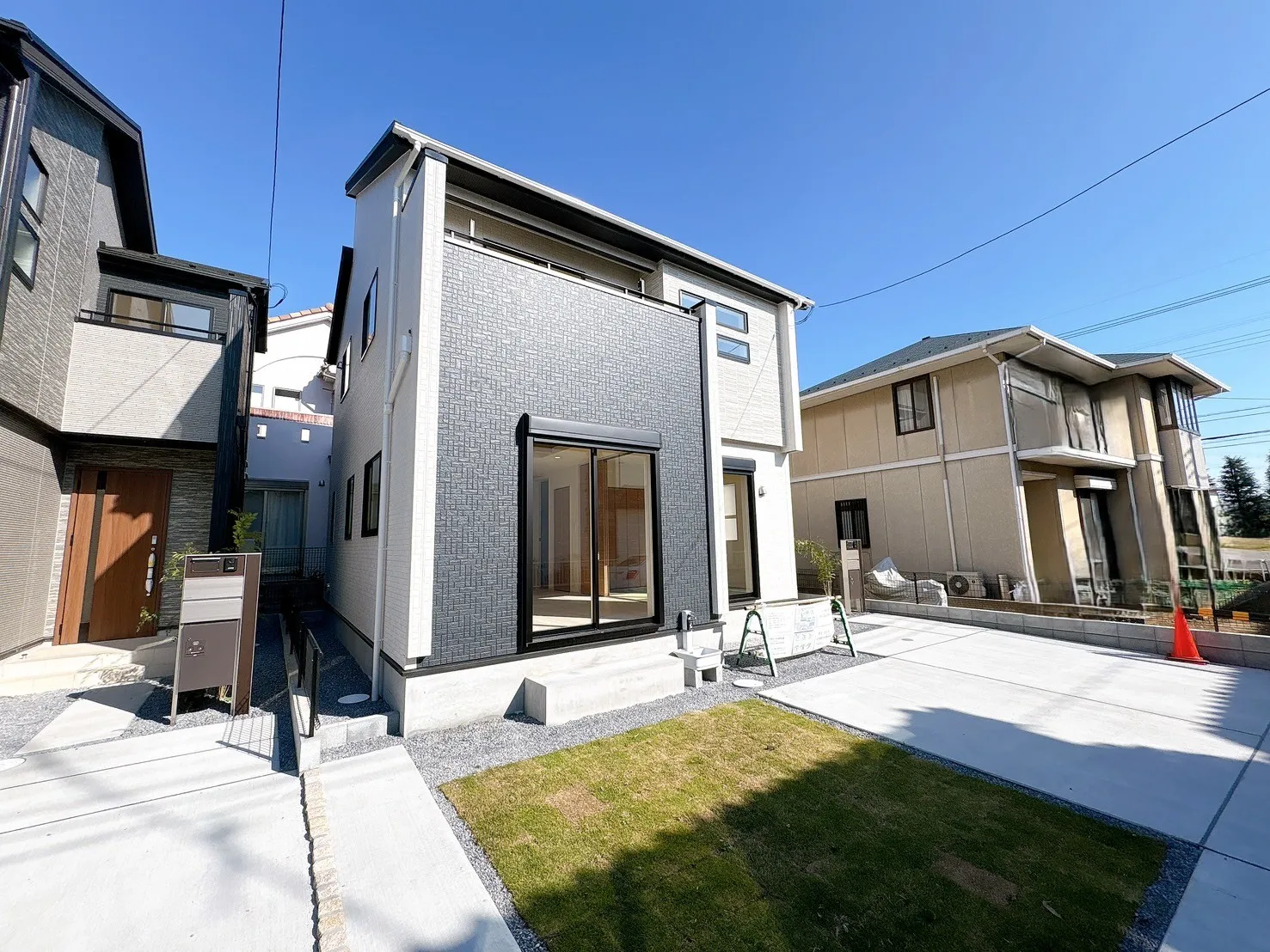 【販売現地】繰り返す地震に強い制震ダンパー導入♪