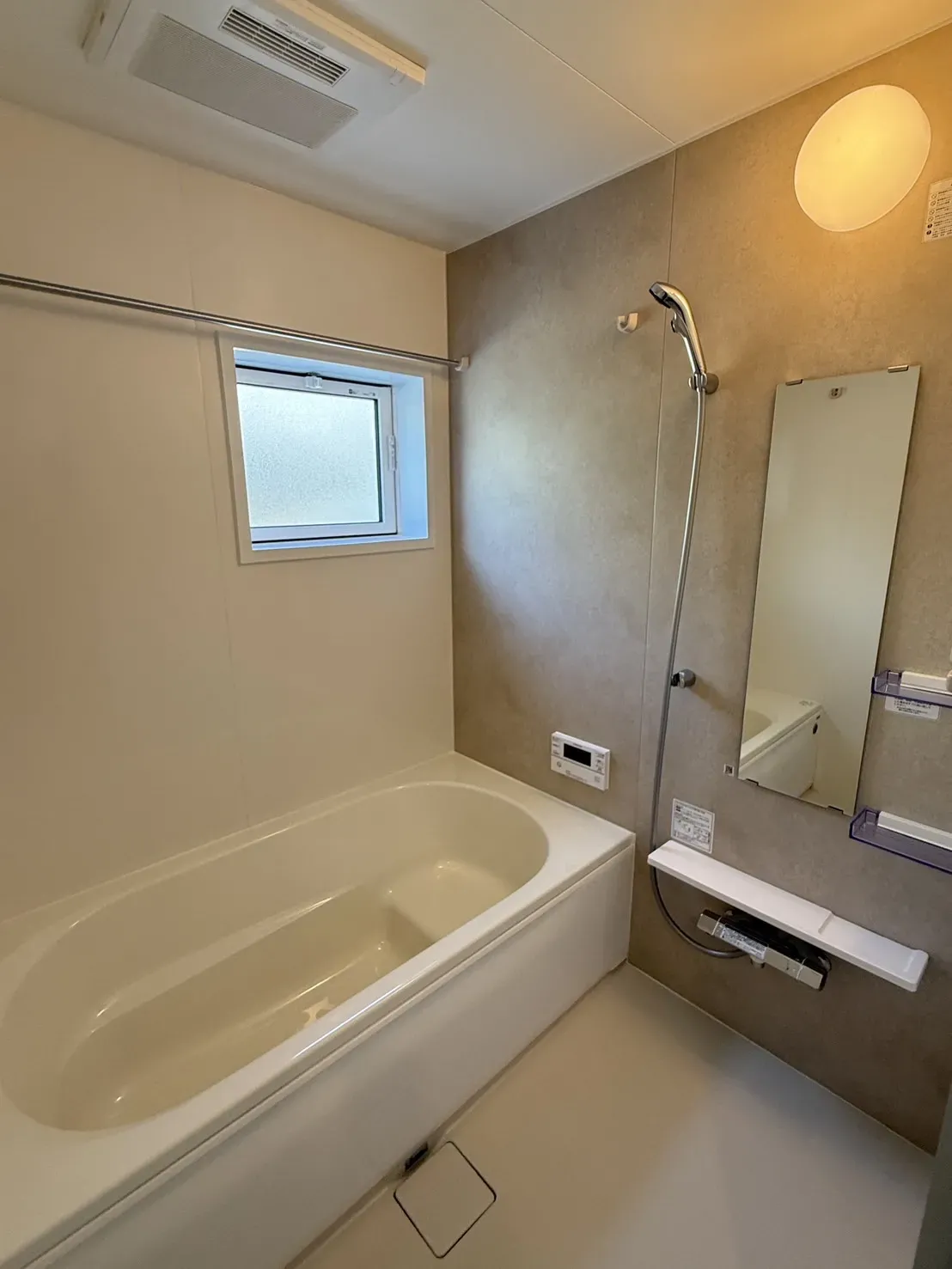 【浴室】浴室乾燥暖房機付きです!