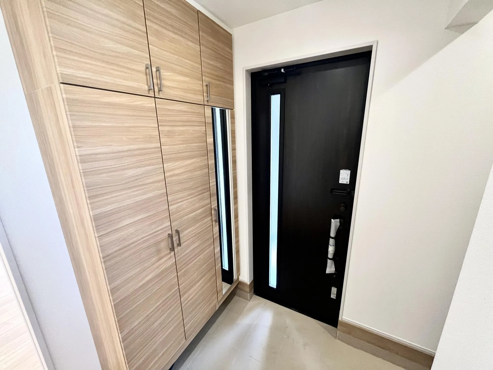 「いってきます」と「ただいま」を見守る玄関【5号棟】