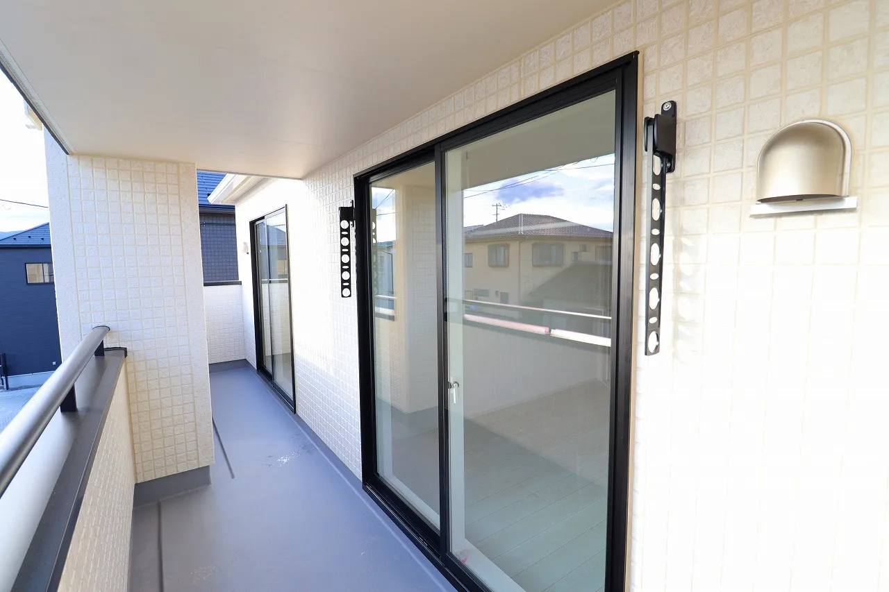 【3号棟インナーバルコニー】