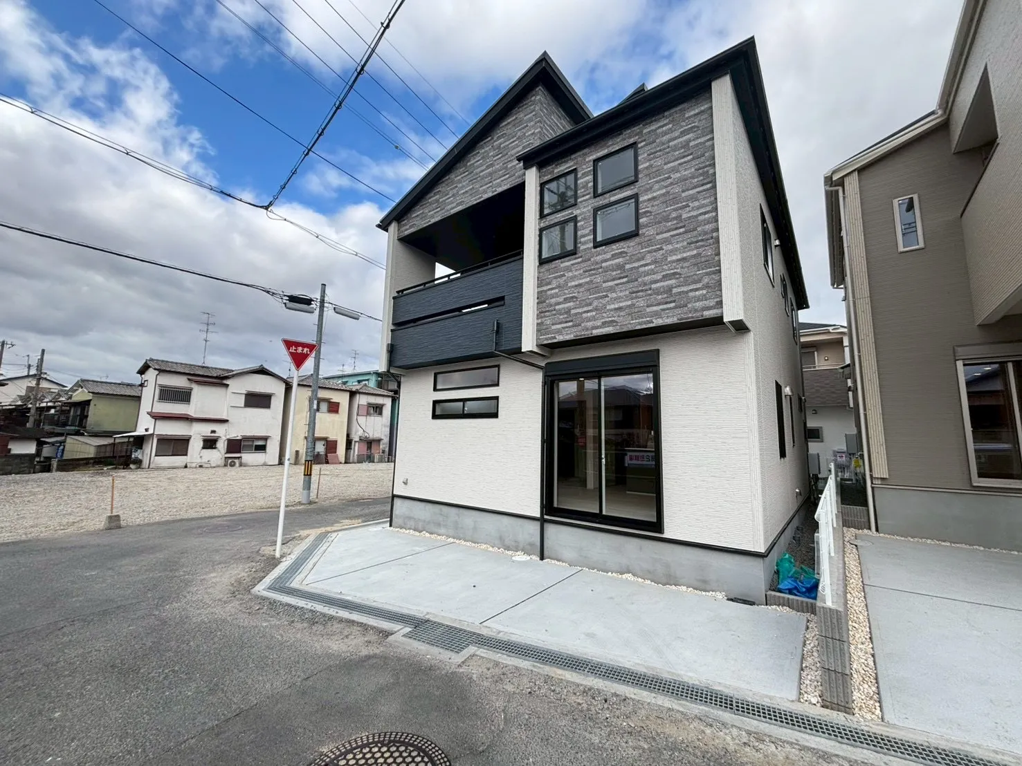 【外観 | 8号棟】