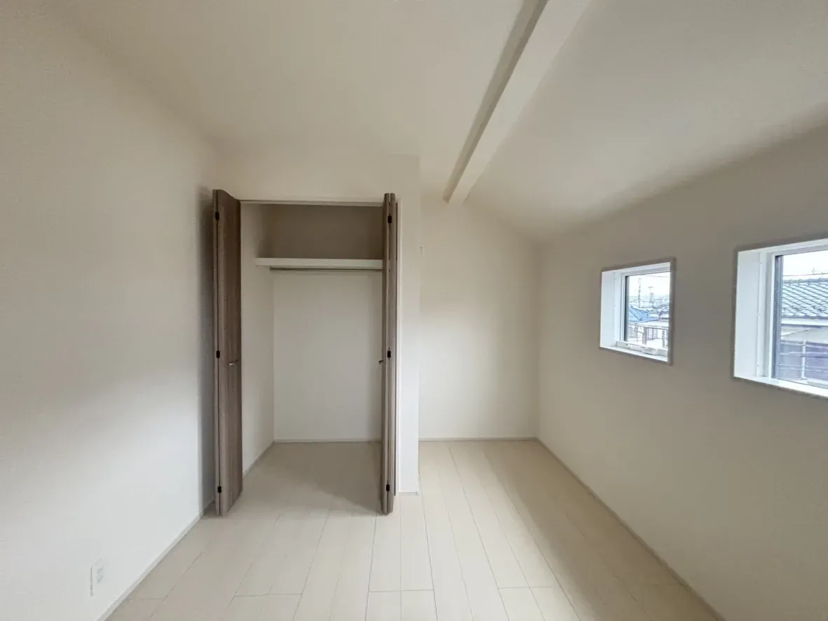 2号棟洋室5.25帖(2025年10月撮影)