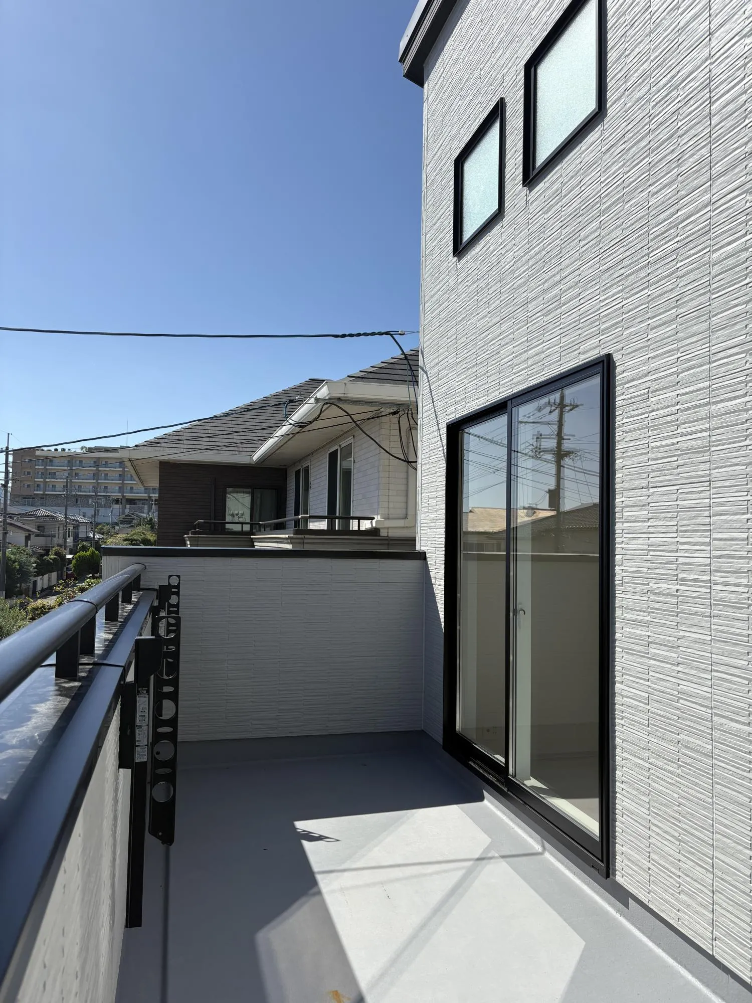 【2号棟 バルコニー】